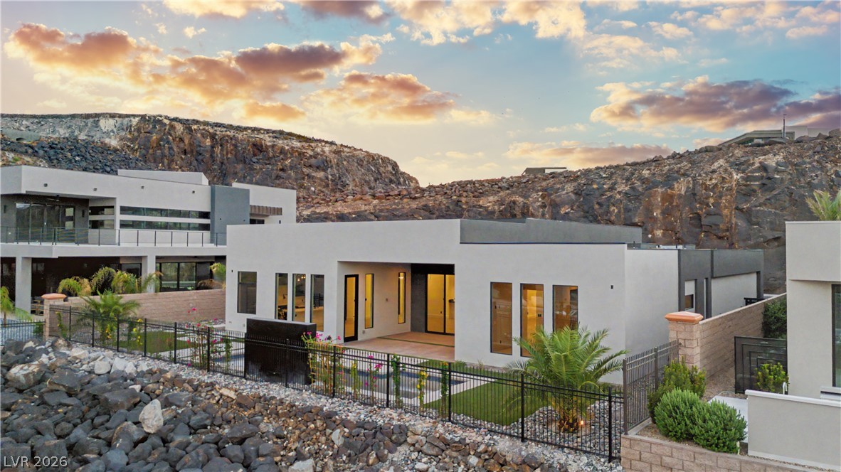 2813466 Property Photo 16