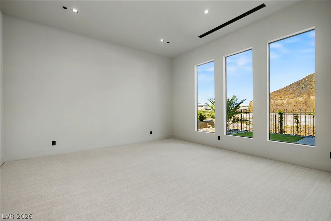 2813466 Property Photo 18