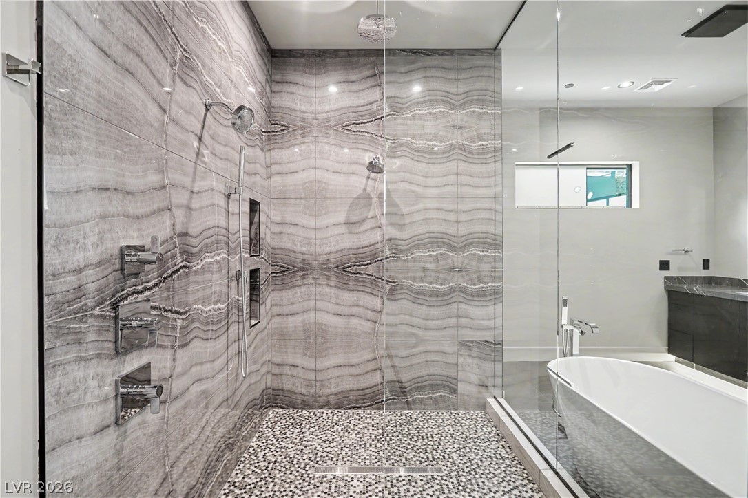 2813466 Property Photo 22