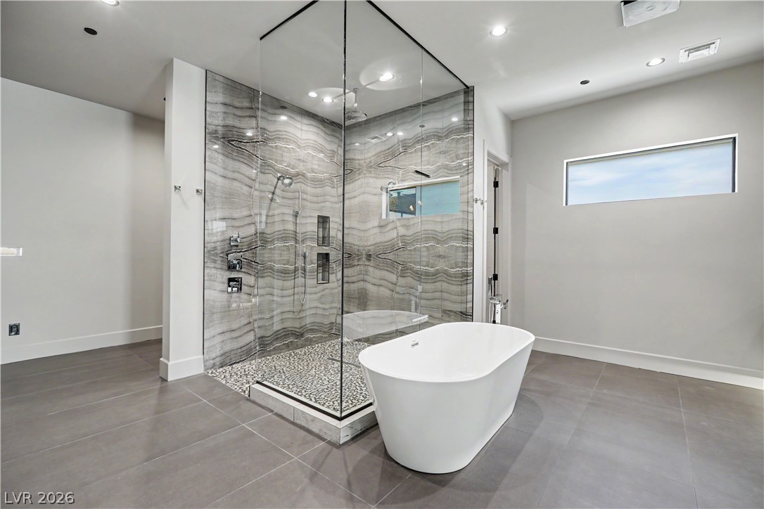 2813466 Property Photo 24