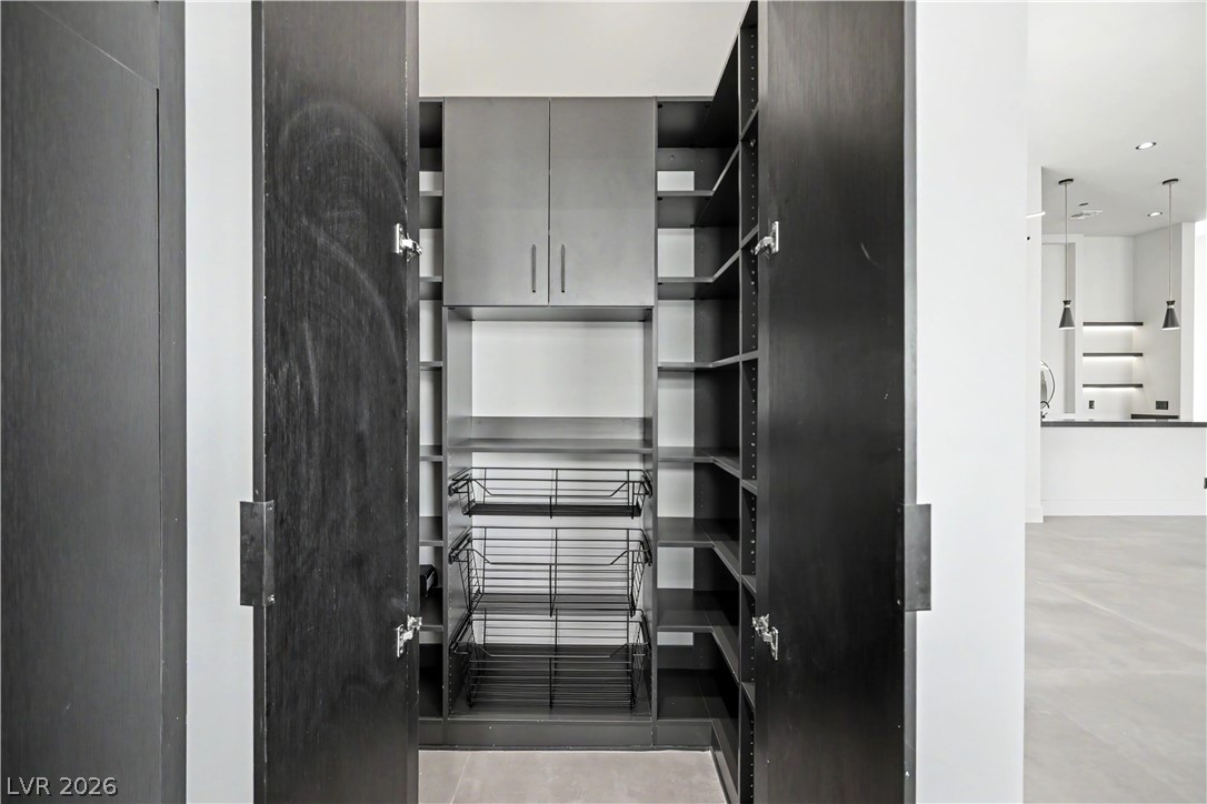 2813466 Property Photo 39