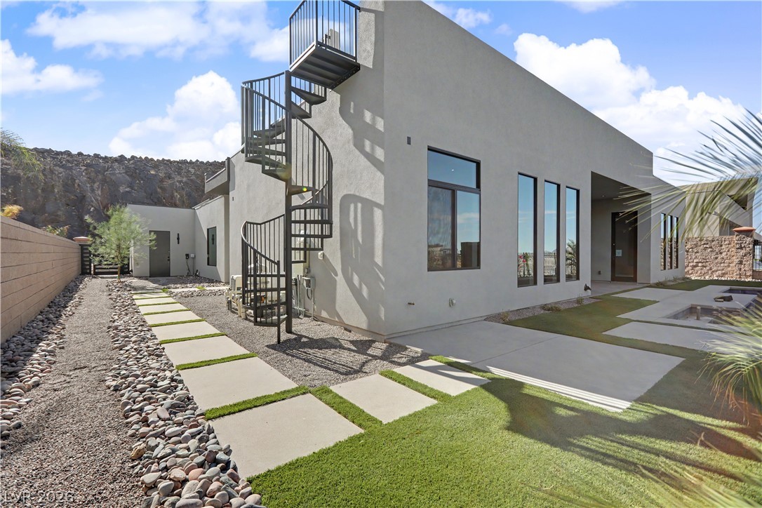 2813466 Property Photo 46