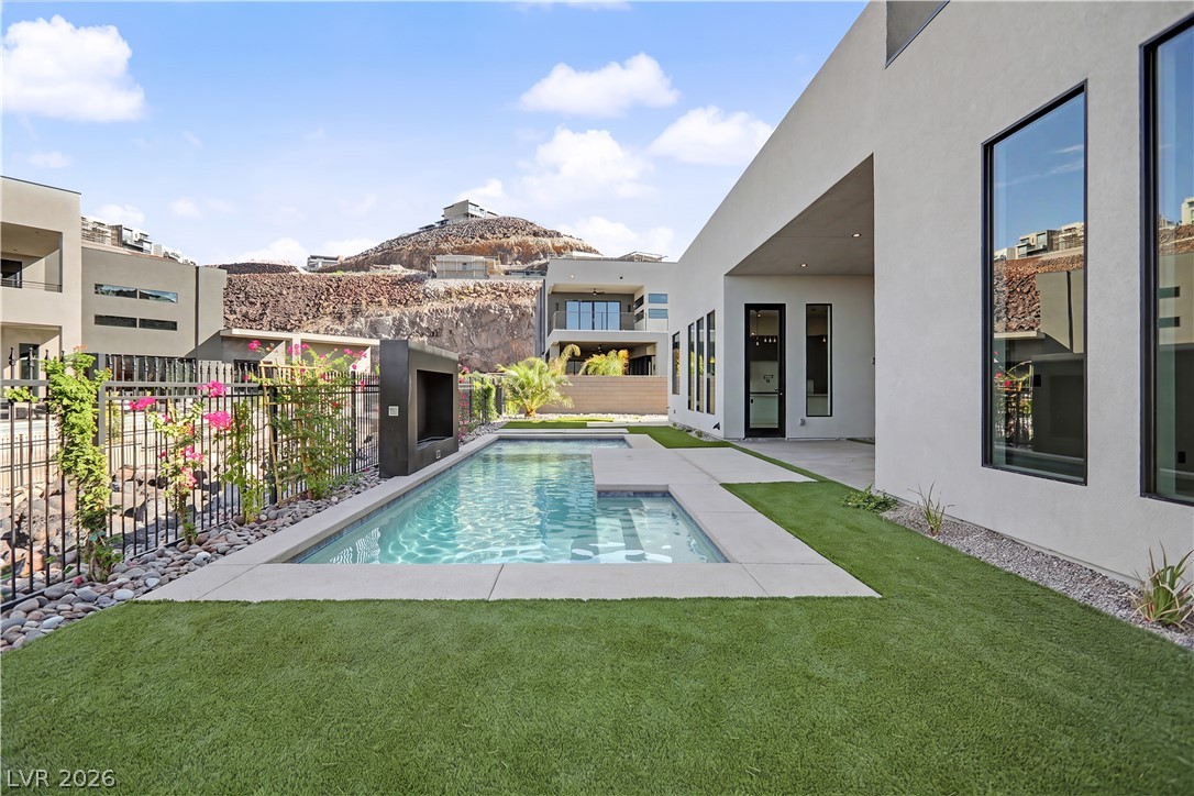 2813466 Property Photo 48