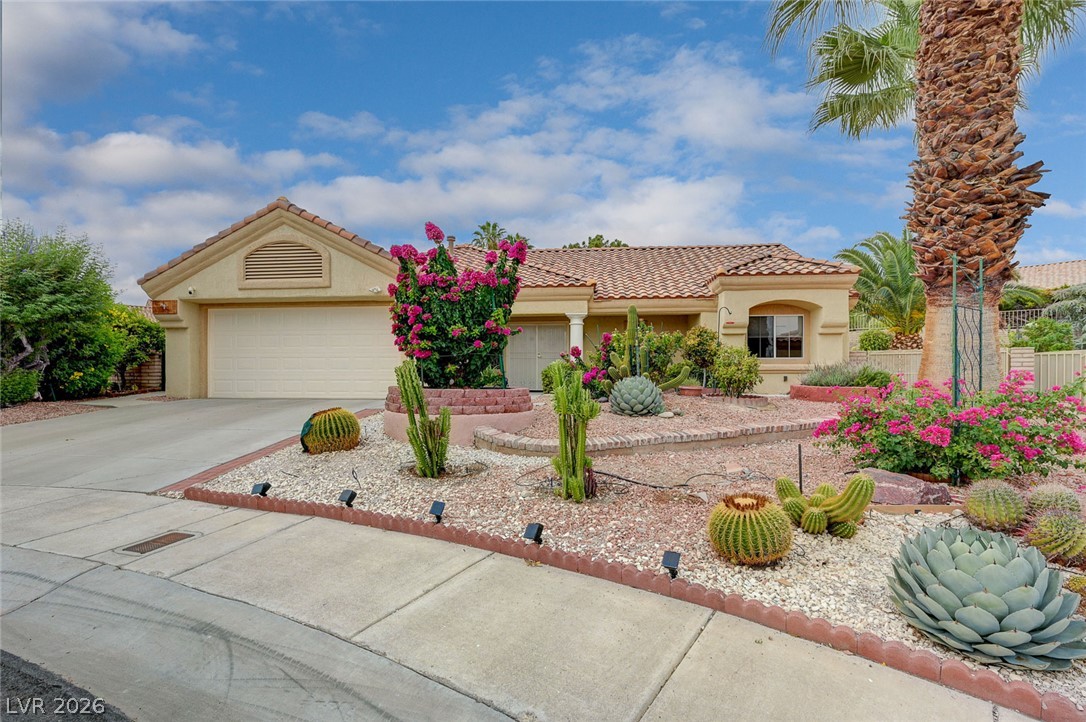 2925 Dry Ridge Court Property Photo 2