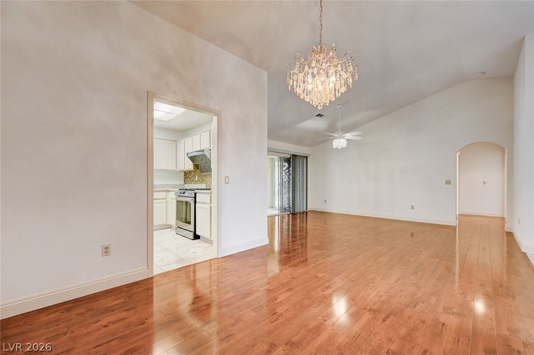 2925 Dry Ridge Court Property Photo 17