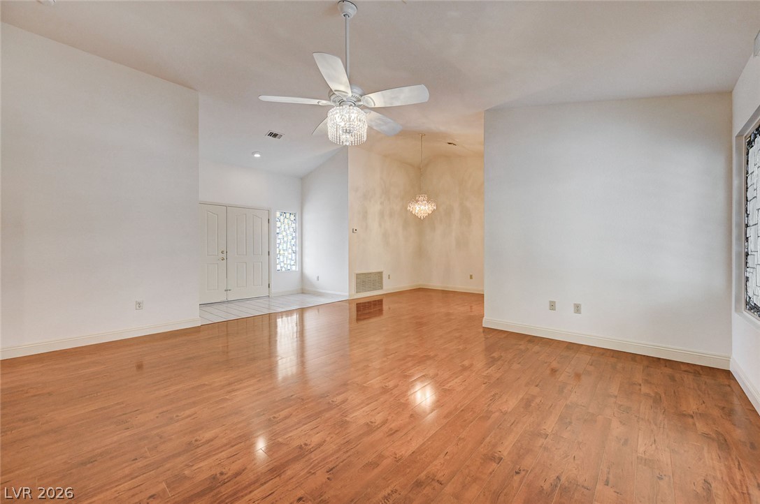 2925 Dry Ridge Court Property Photo 18