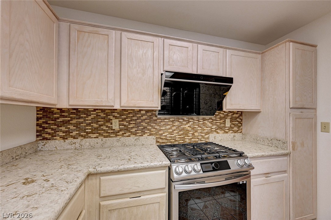 2925 Dry Ridge Court Property Photo 21