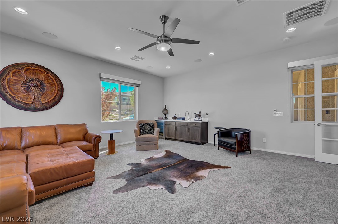 6200 Carol Butte Court Property Photo 27