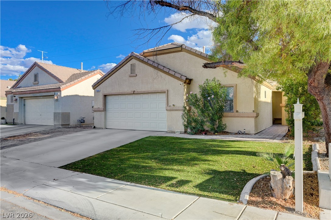 523 Braided River Avenue Property Photo 2