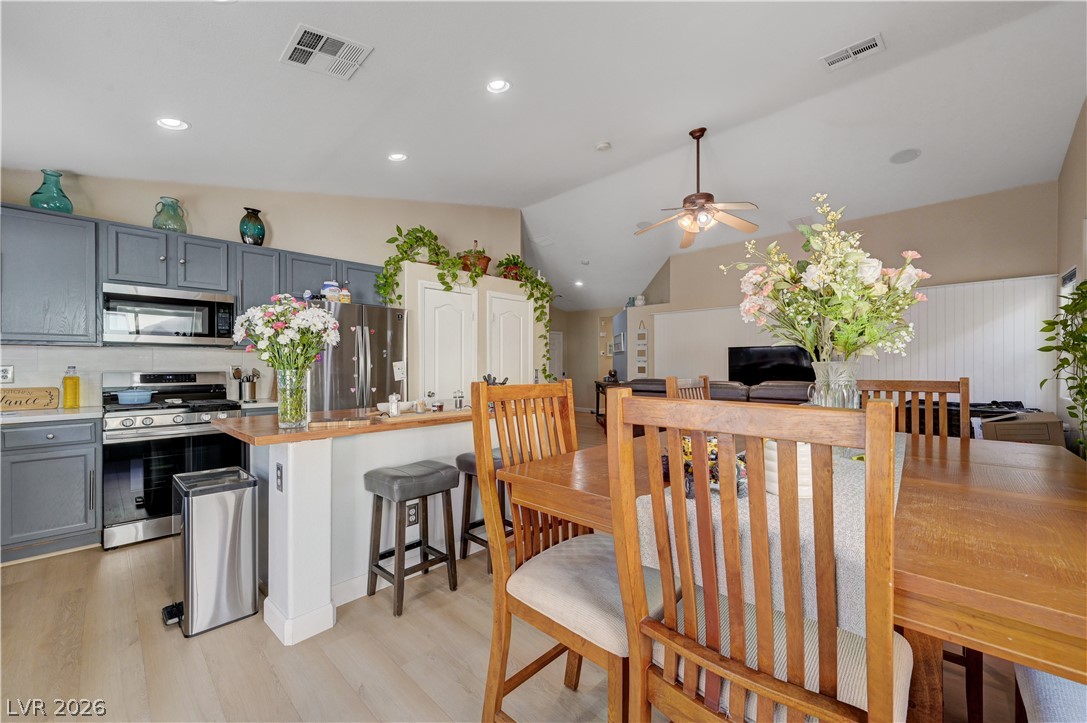 523 Braided River Avenue Property Photo 15