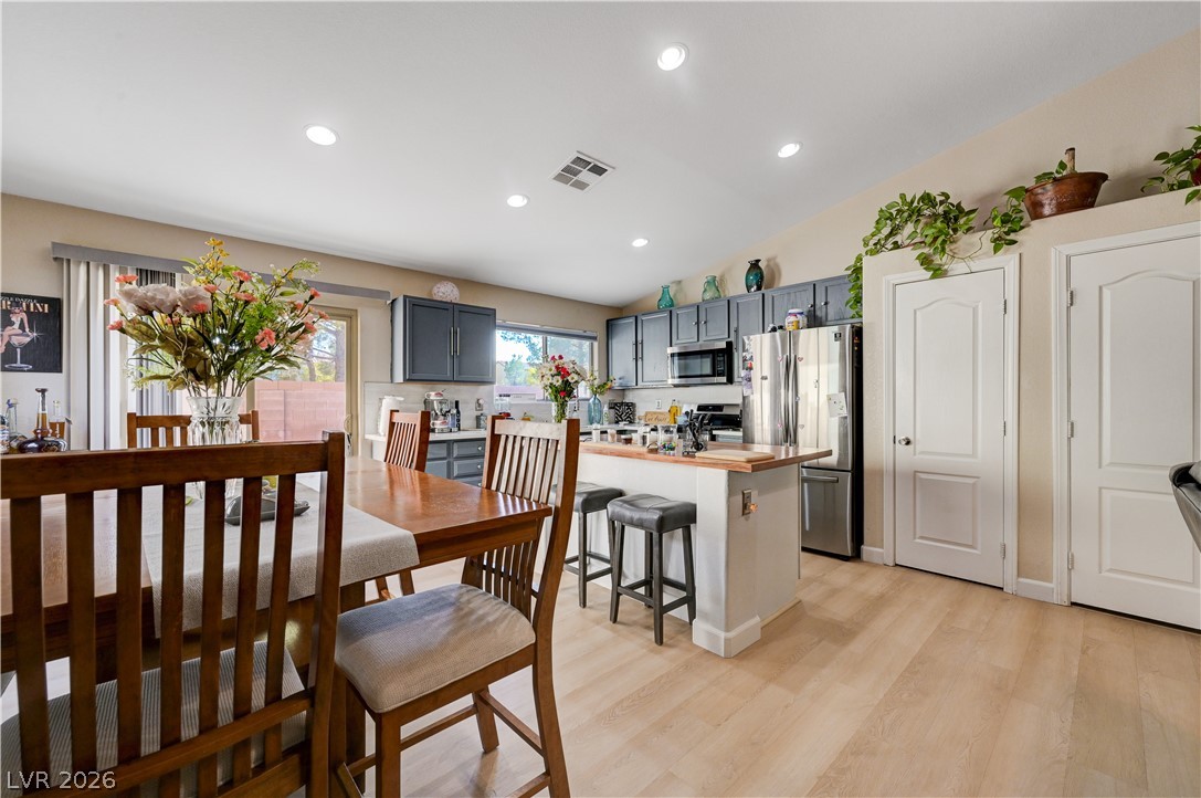 523 Braided River Avenue Property Photo 16