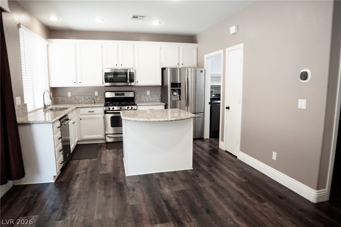 205 Summer Palace Way Property Photo 6