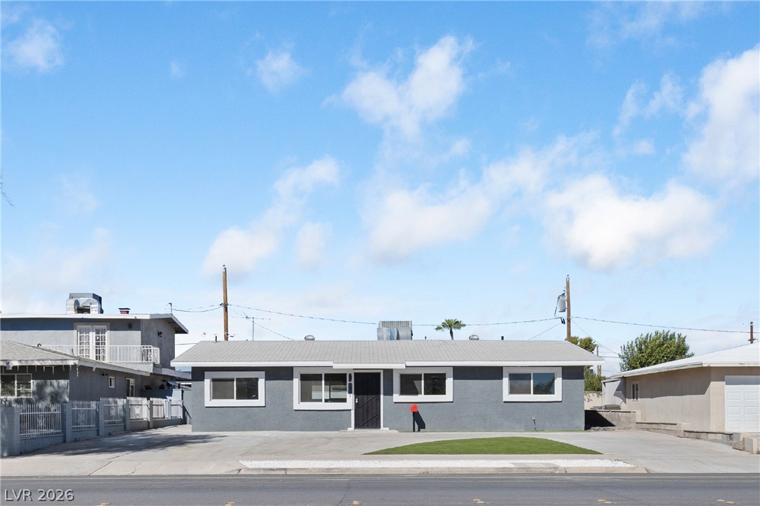 1674 D Street Property Photo 1
