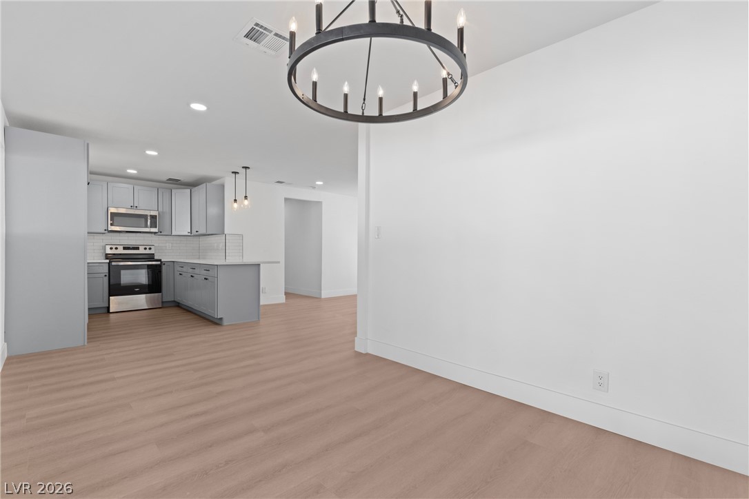 1674 D Street Property Photo 10