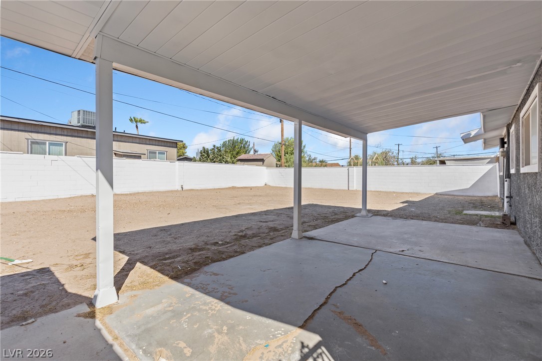 1674 D Street Property Photo 25