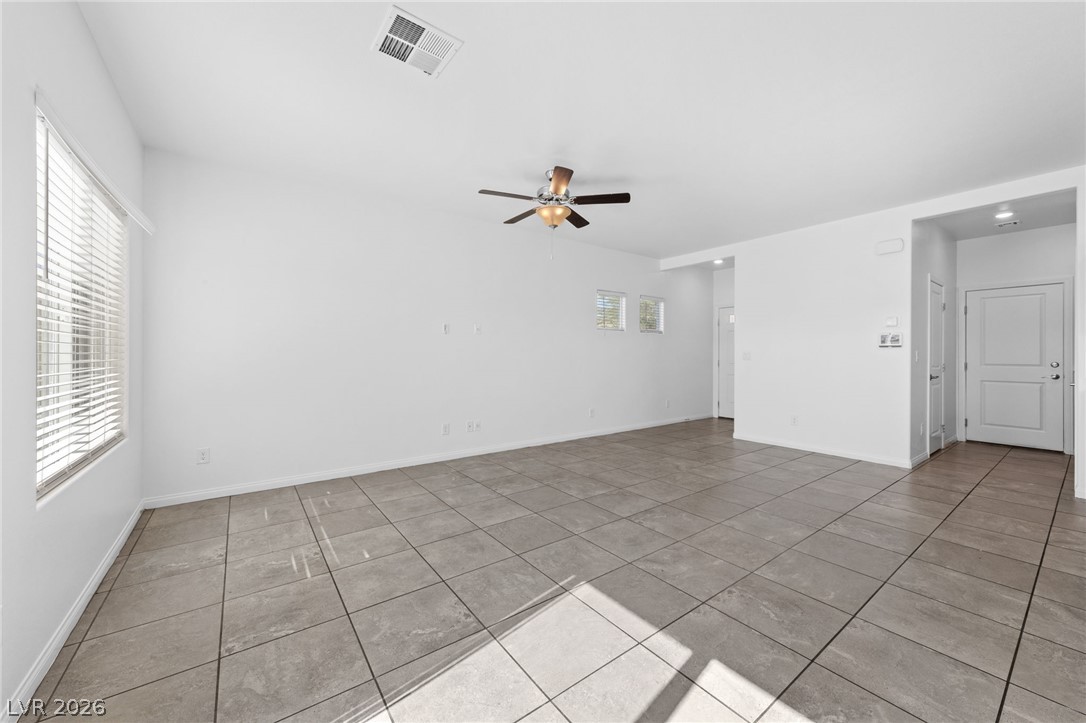 10831 Lexus Court Property Photo 4