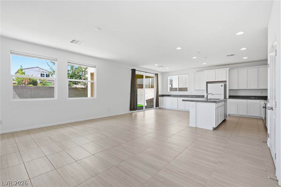 4729 Challenger Street Property Photo 4