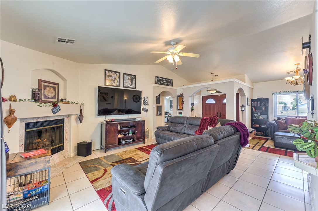 1341 South Blagg Road Property Photo 12