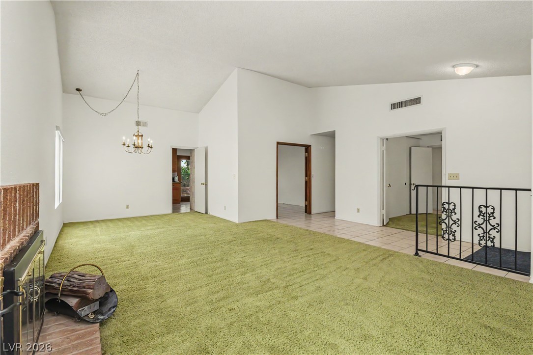 6592 Peachtree Lane Property Photo 6