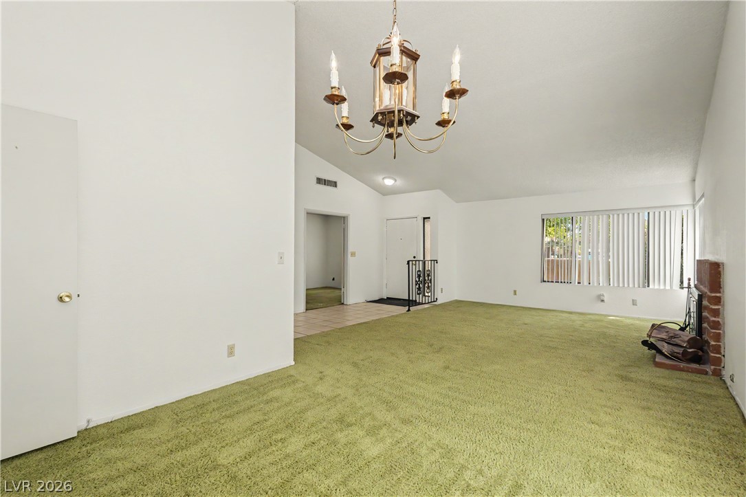 6592 Peachtree Lane Property Photo 8