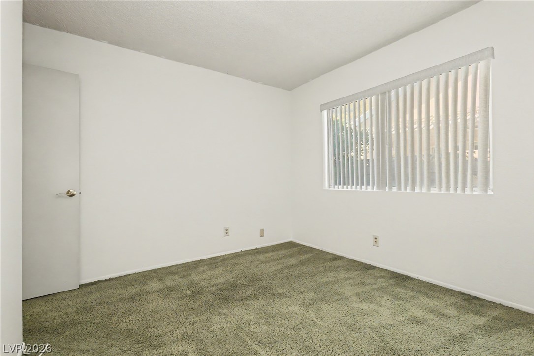 6592 Peachtree Lane Property Photo 16