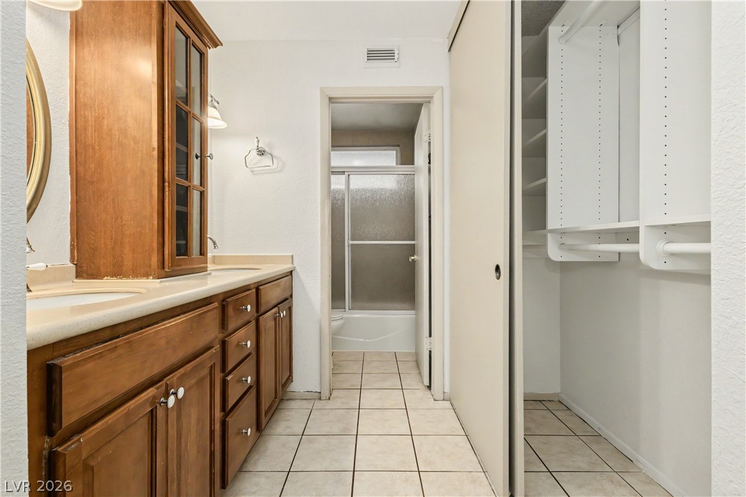 6592 Peachtree Lane Property Photo 22