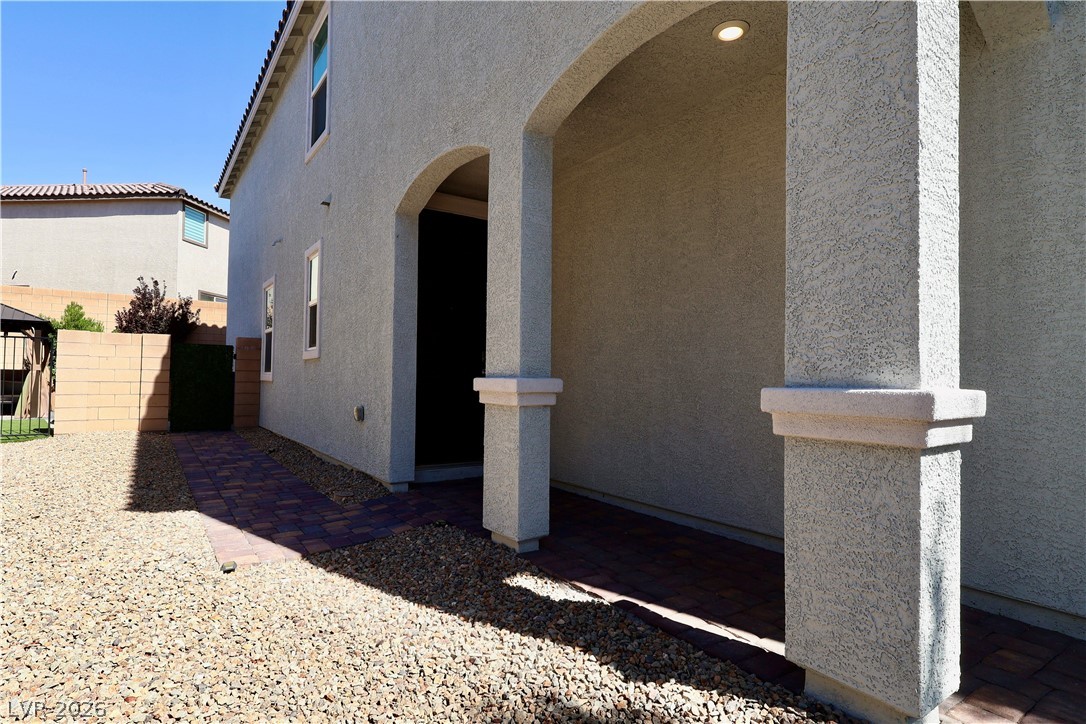 8494 Torozo Avenue Property Photo 3