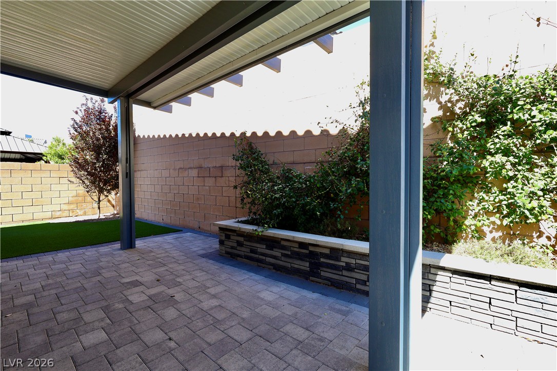 8494 Torozo Avenue Property Photo 35