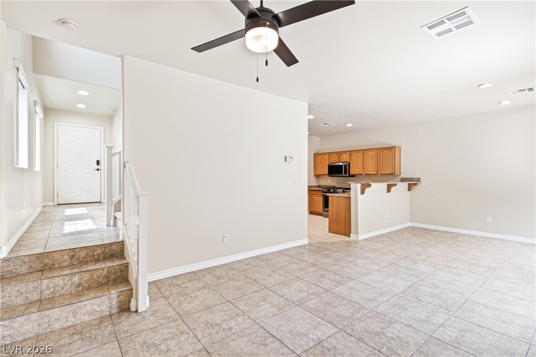 250 Cleargirl Court Property Photo 3