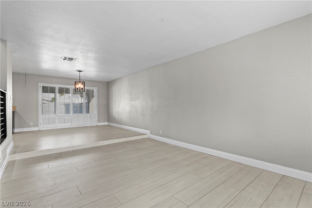 2109 Verdinal Drive Property Photo 6