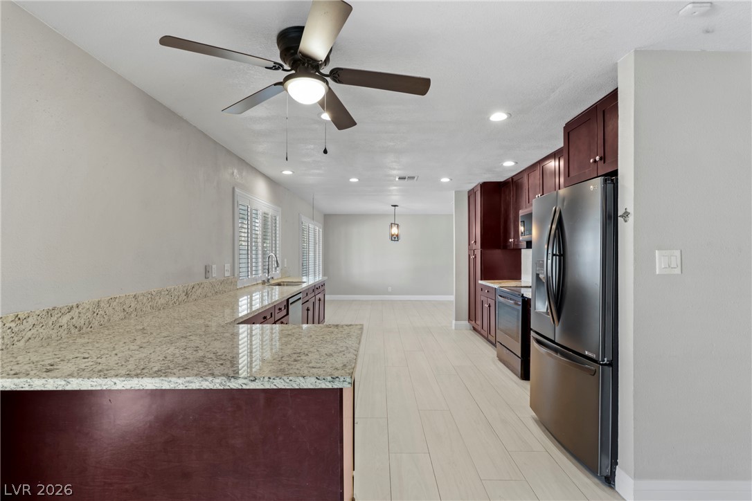 2109 Verdinal Drive Property Photo 18