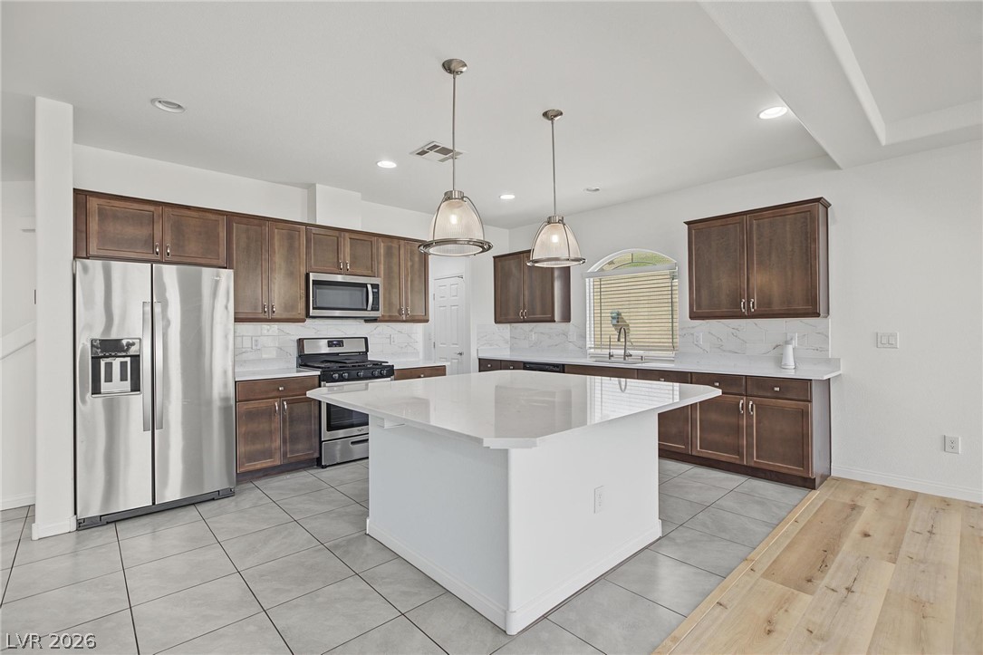 10421 Lorca Major Street Property Photo 7