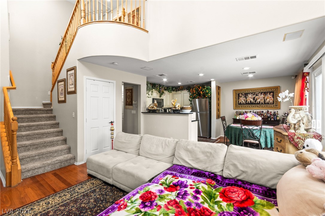 11905 Haven Street Property Photo 2
