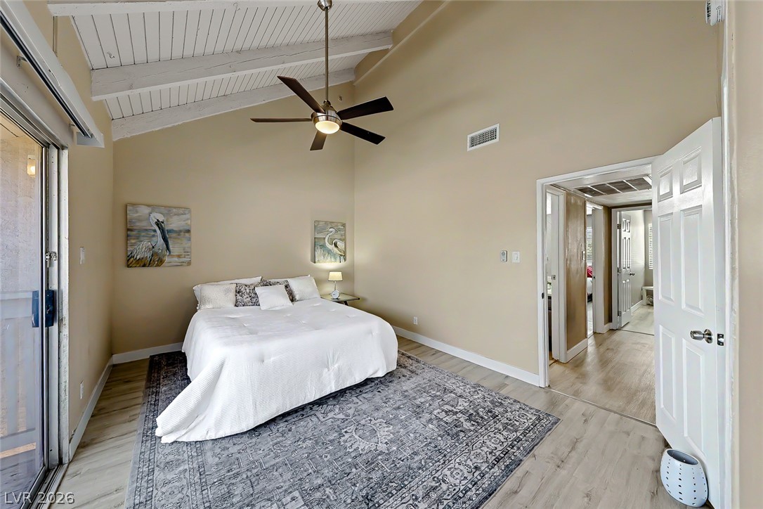572 Willow Green Drive Property Photo 14