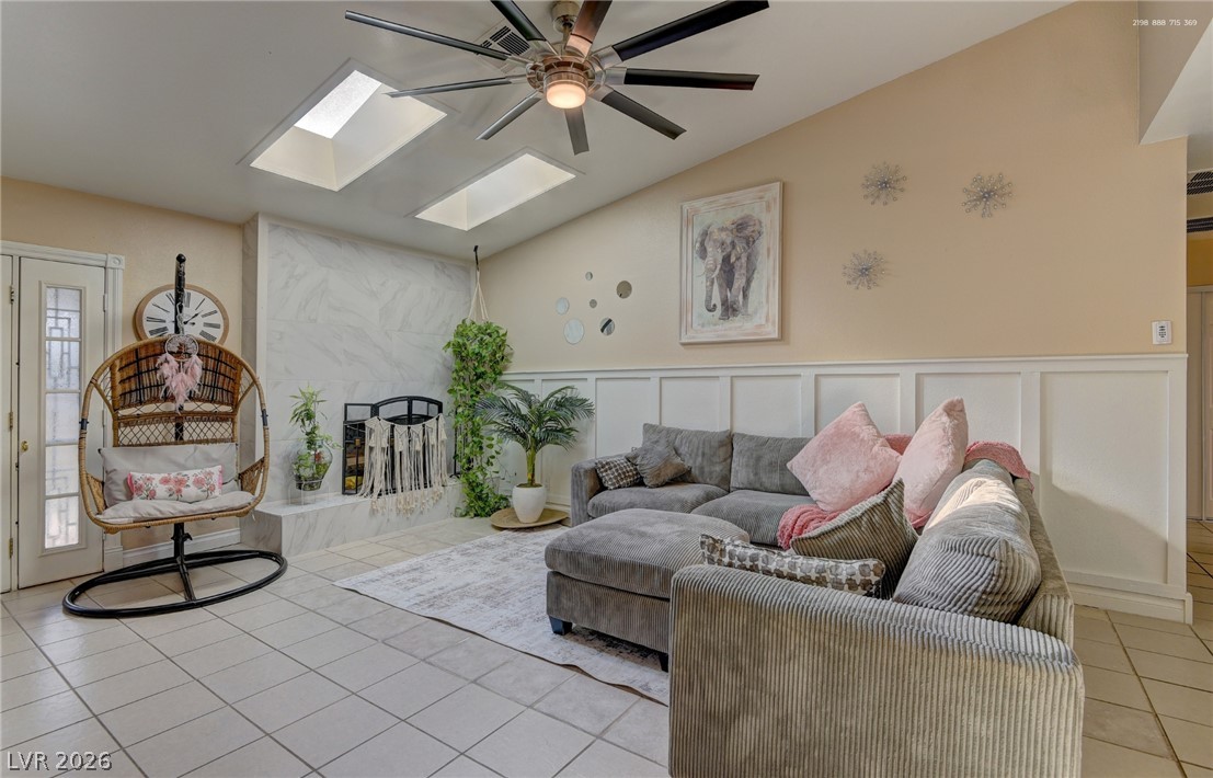 1908 Niblick Circle Property Photo 6