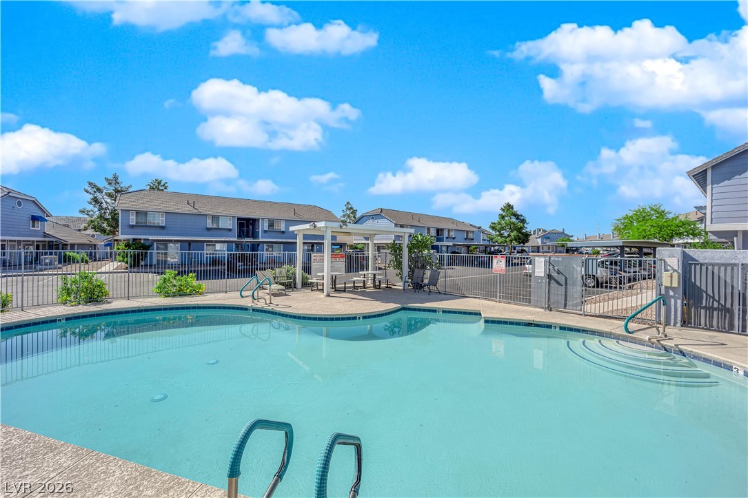 5340 Rod Court 102 Property Photo 6
