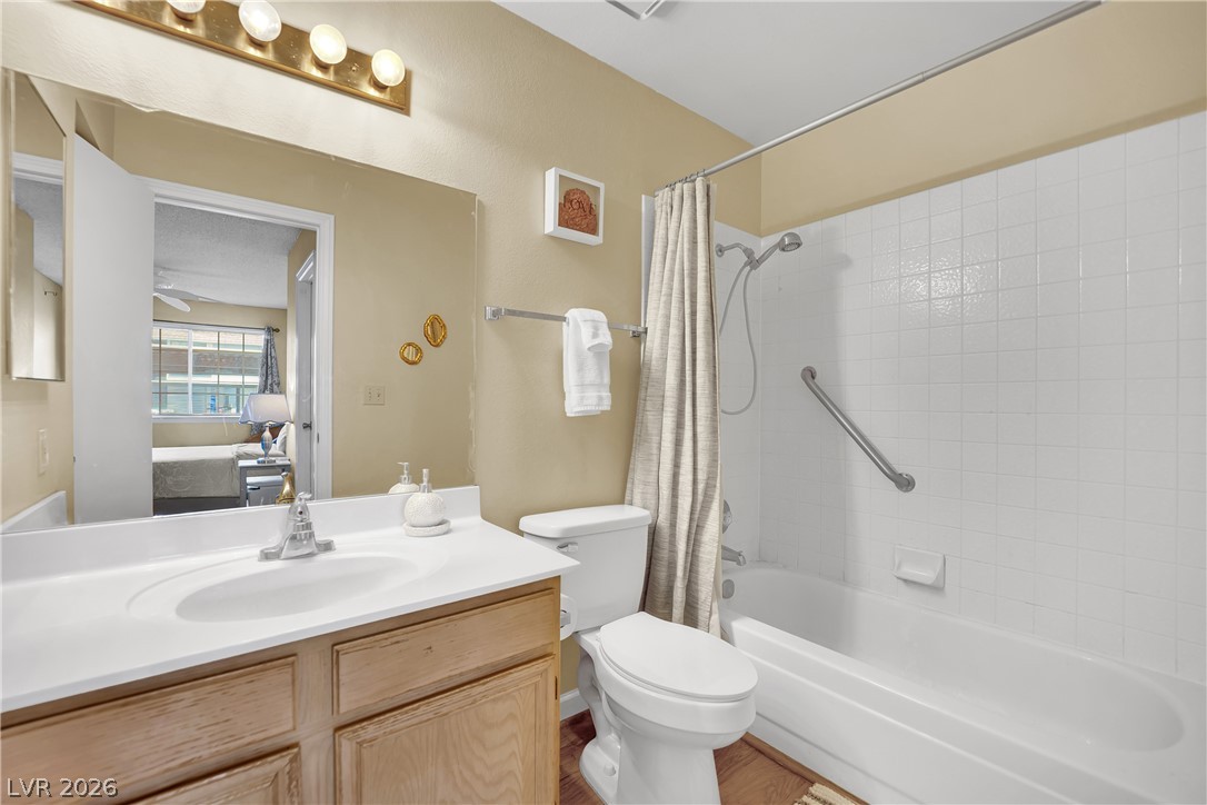 5340 Rod Court 102 Property Photo 8