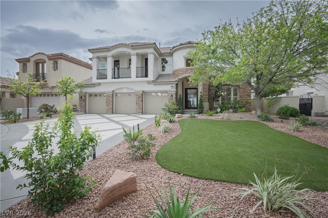 305 Prince Charming Court Property Photo 10