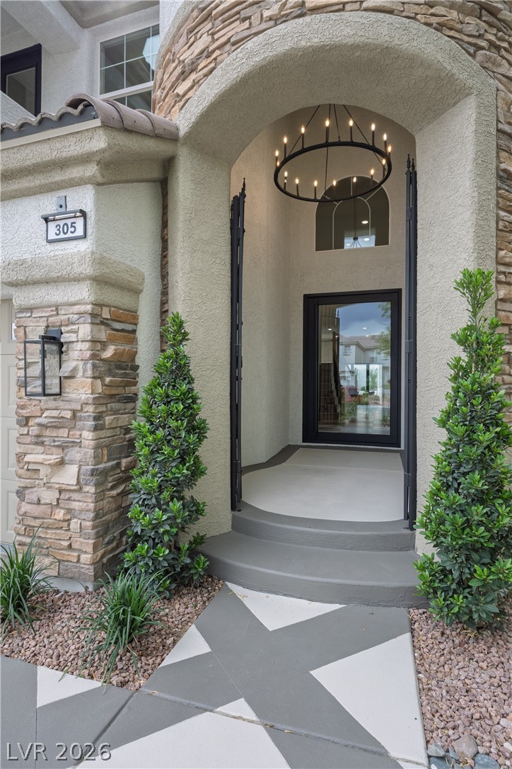 305 Prince Charming Court Property Photo 11