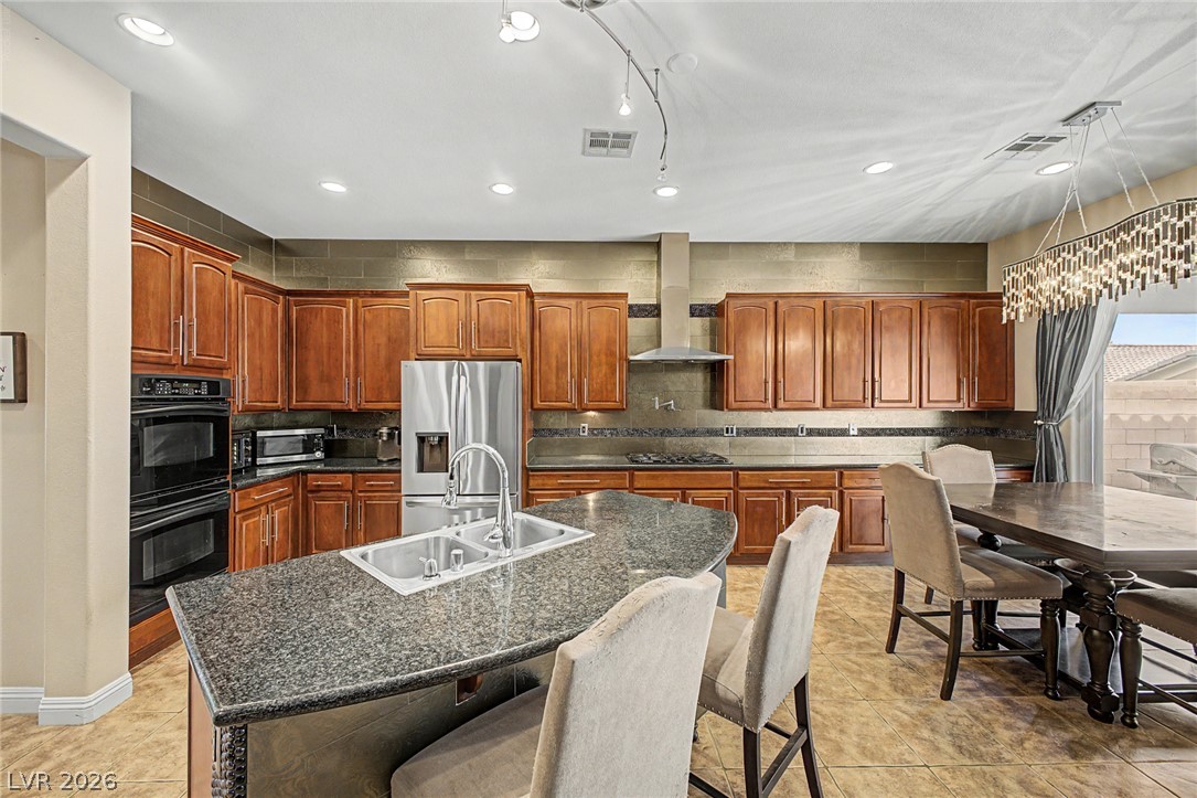8226 Mount Logan Court Property Photo 18