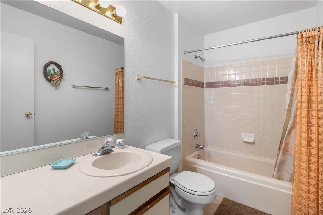 1928 Las Palmas Lane 228 Property Photo 21