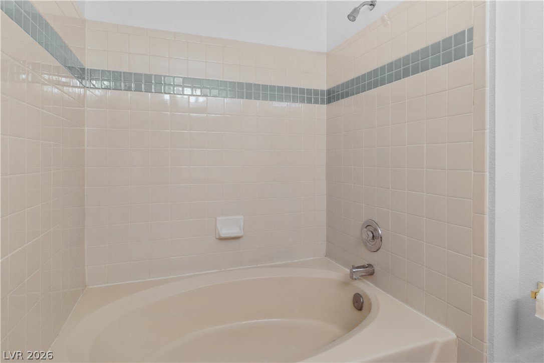 1928 Las Palmas Lane 228 Property Photo 31