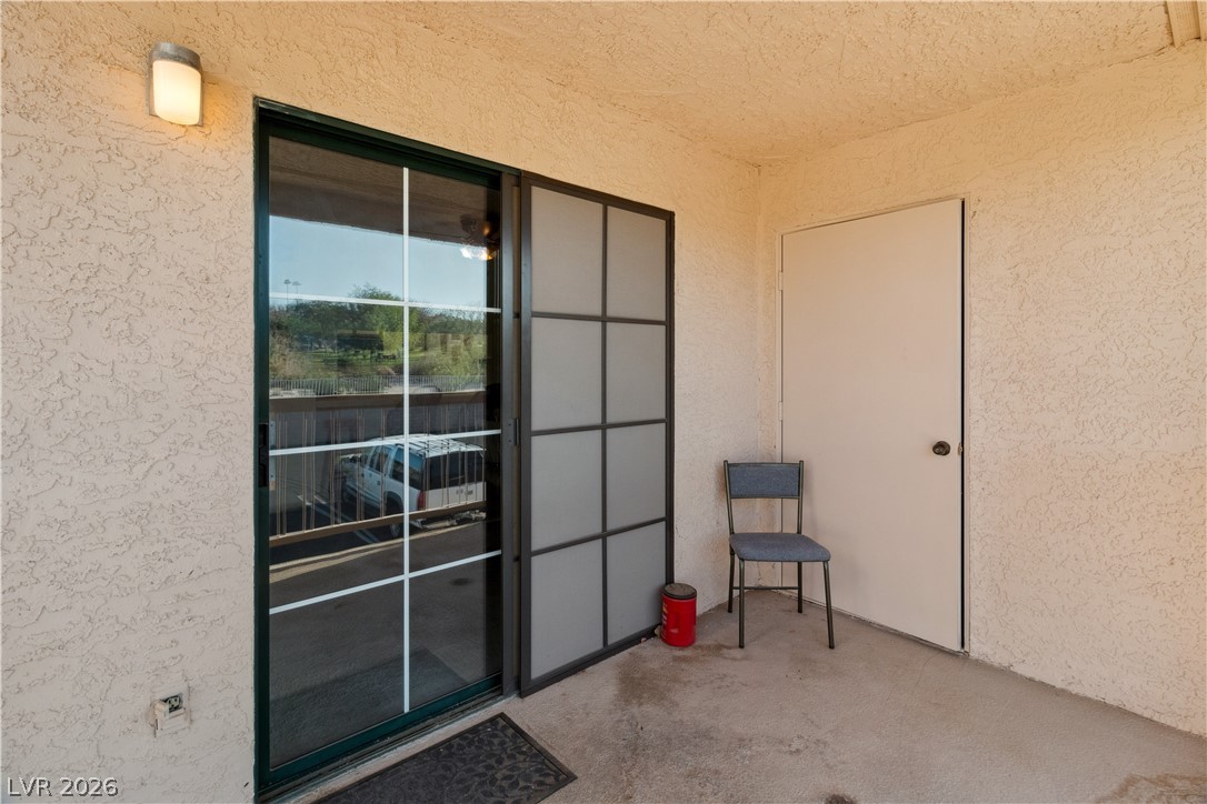 1928 Las Palmas Lane 228 Property Photo 39