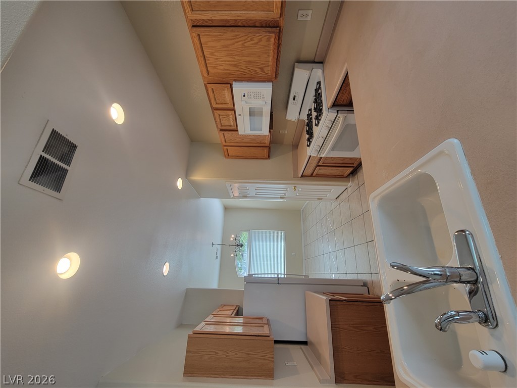 3593 Australian Cloud Drive 0 Property Photo 6