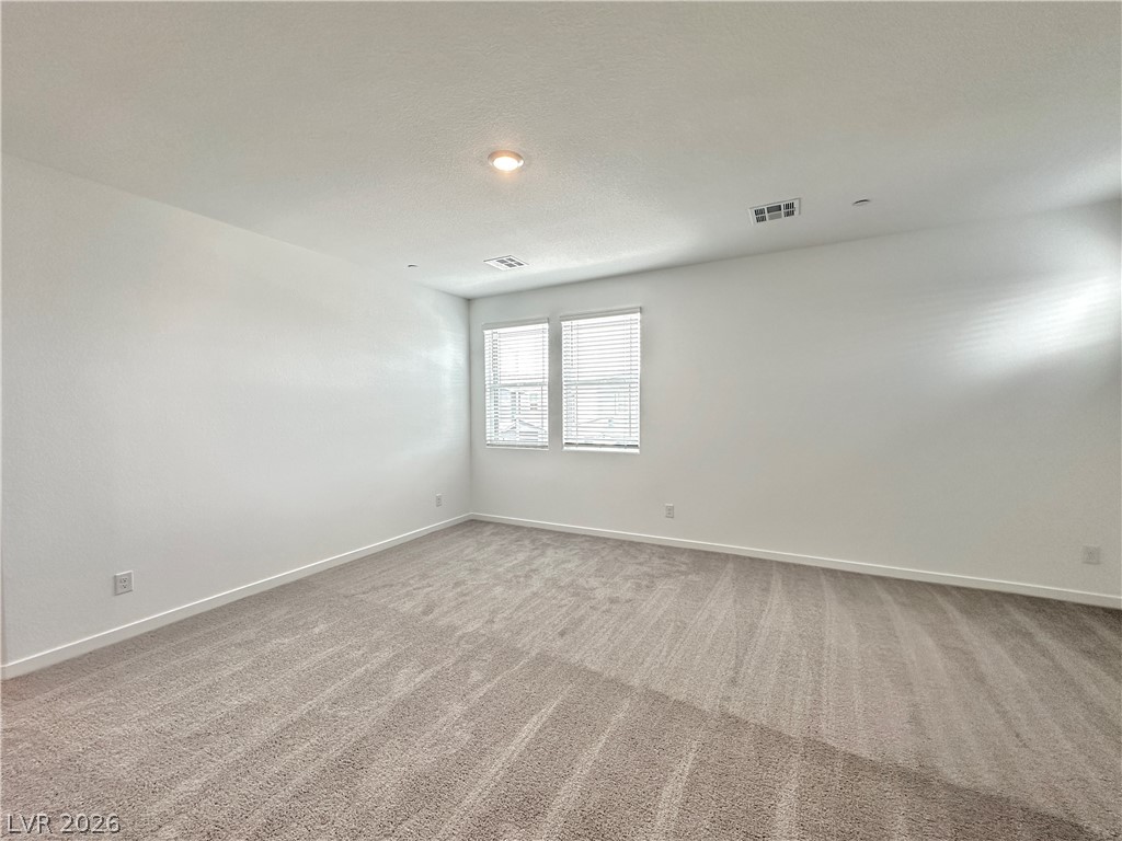 563 Mountain Robin Avenue Property Photo 16