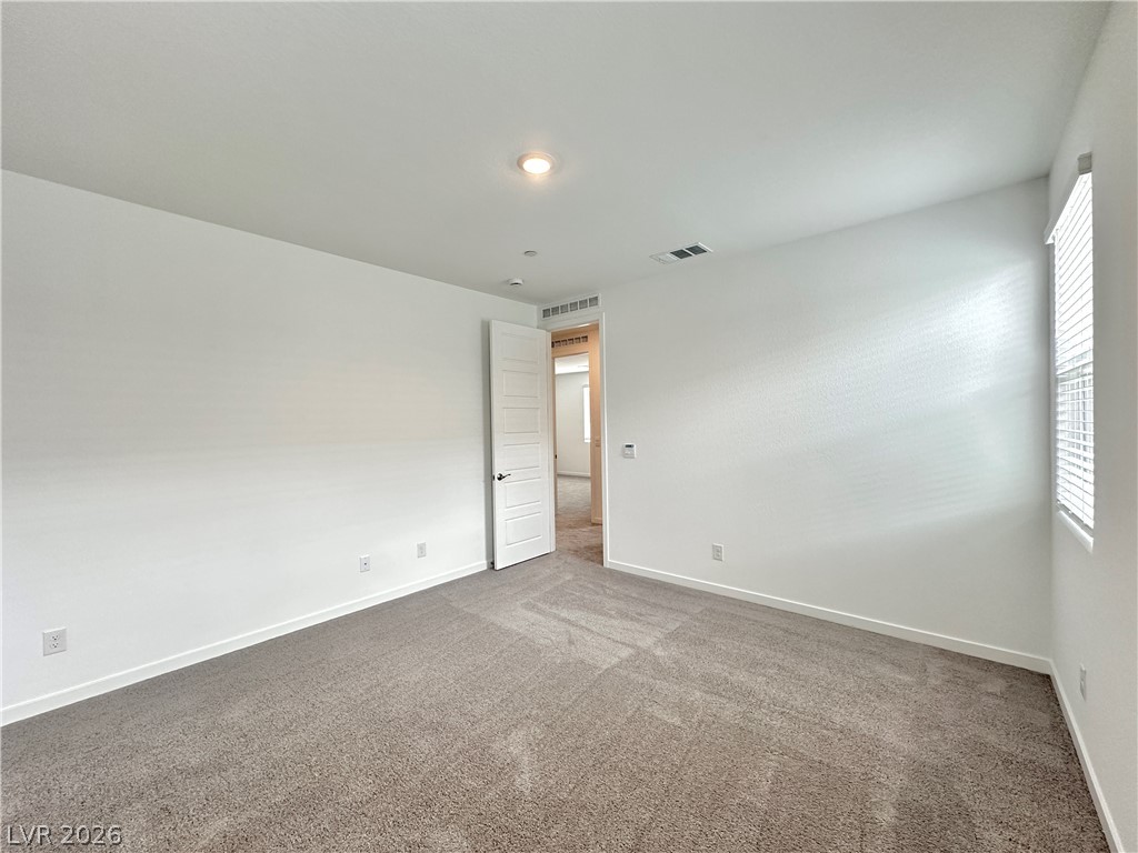 563 Mountain Robin Avenue Property Photo 22