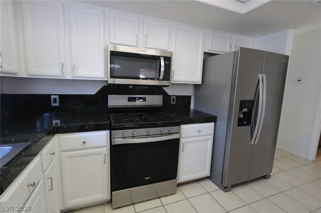 3333 Twin Bridges Court Property Photo 7