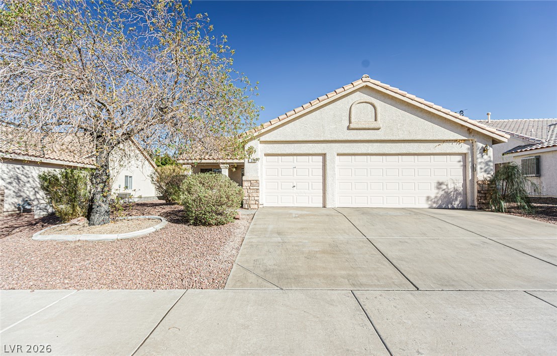 238 Ventana Village Lane Property Photo 1