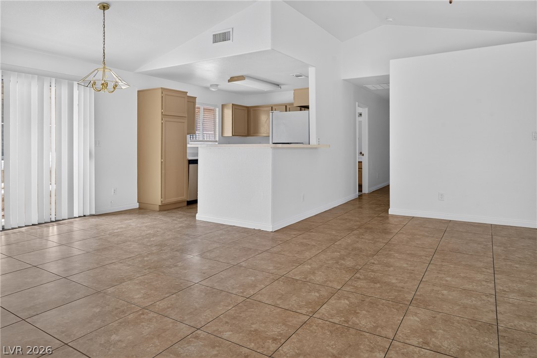 5412 Moonstruck Avenue Property Photo 6