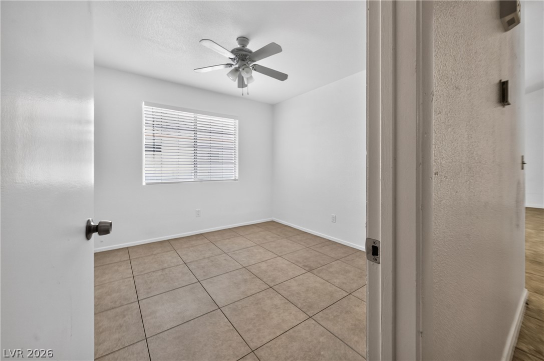 5412 Moonstruck Avenue Property Photo 13
